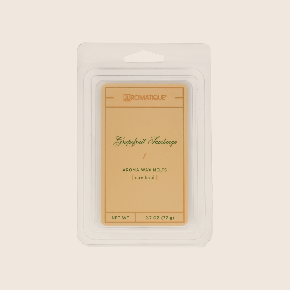 Tangy citrus notes blended with cassis and peach, accented with rose and musk, make Grapefruit Fandango Wax Melts a bright and cheery addition to any space. Aromatique Wax Melts are a set of 8 cubes that contain 100% food-grade paraffin wax and a highly fragrant aroma - no wicks or flames needed.