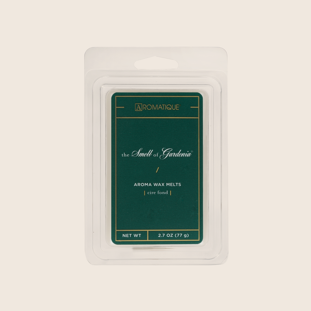 The Smell of Gardenia® fills any space with the intoxicating fragrance of gardenia blooms paired with hyacinth, white jasmine, and rose topped with peach nectar and warm balsam. Aromatique Wax Melts are a set of 8 cubes that contain 100% food-grade paraffin wax and a highly fragrant aroma - no wicks or flames needed. 